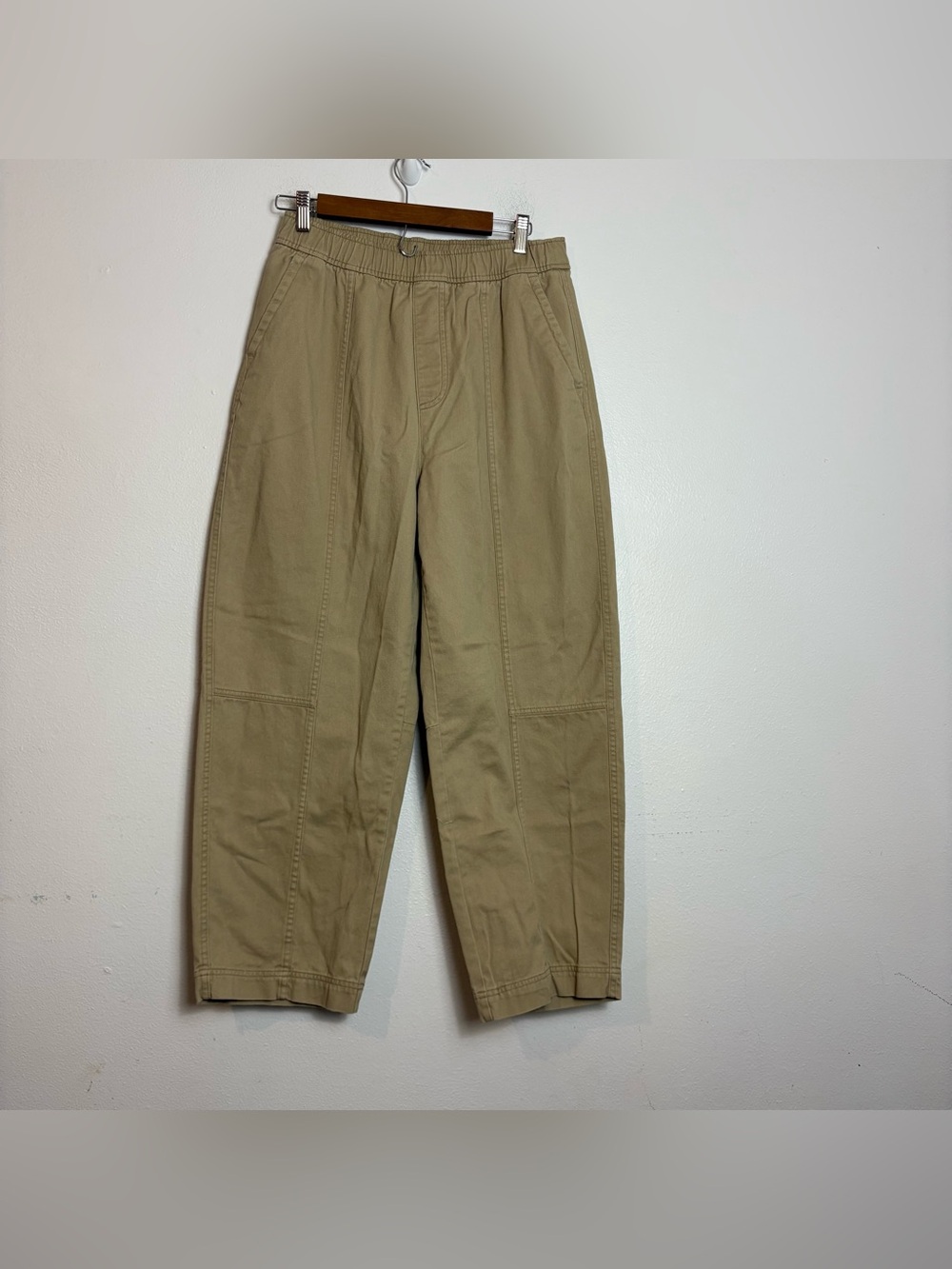 Old Navy Pull On Taper High Rise Khaki Canvas Tan Pants Women’s Medium Tall